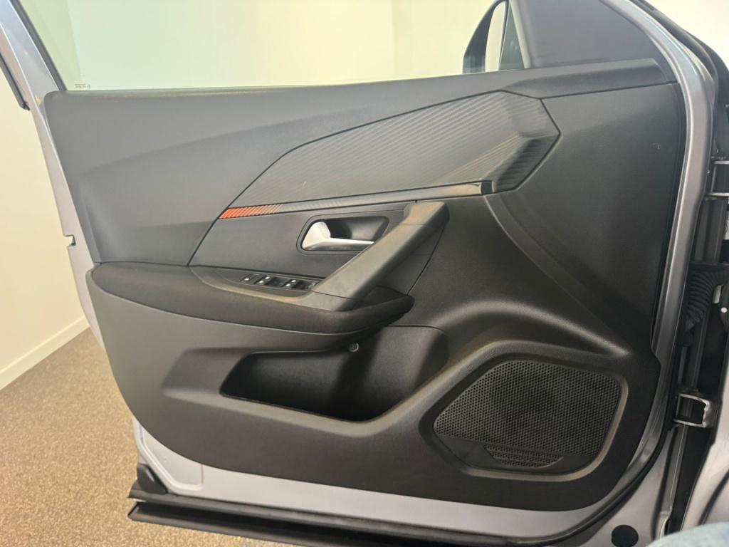 Peugeot 2008 1.2 puretech active