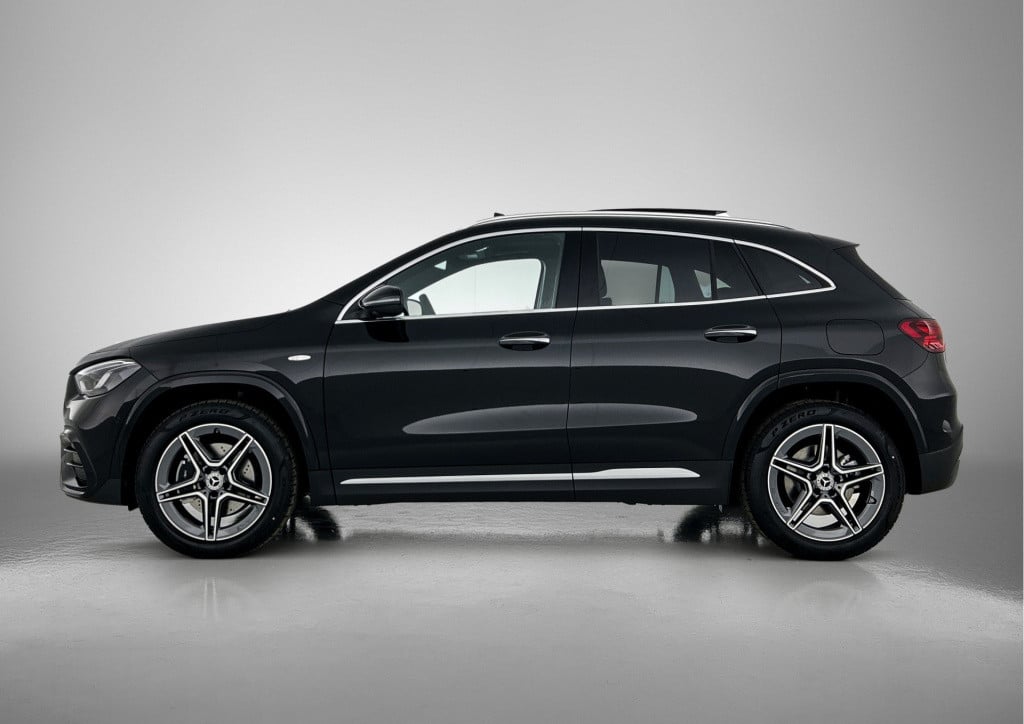 Mercedes-Benz Gla-klasse 250 e business solution amg | premium plus pakket 