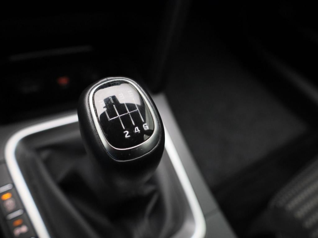 Kia Cee'd 1.0 t-gdi dynamicline | parkeer sensoren | navigatie | apple carp