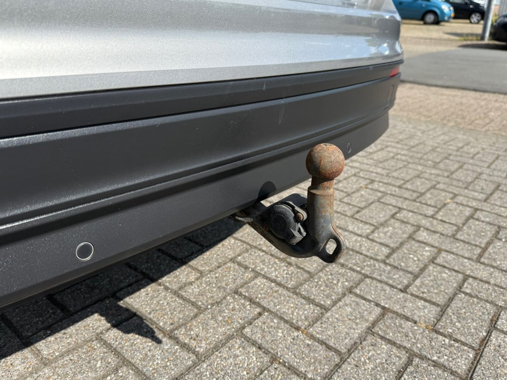 Volkswagen Tiguan 1.4 tsi act connected series dsg