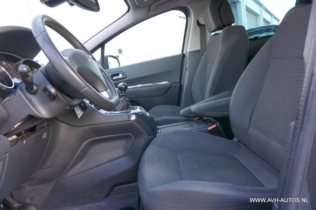 Peugeot 5008 1.6 thp allure 5 - persoons!