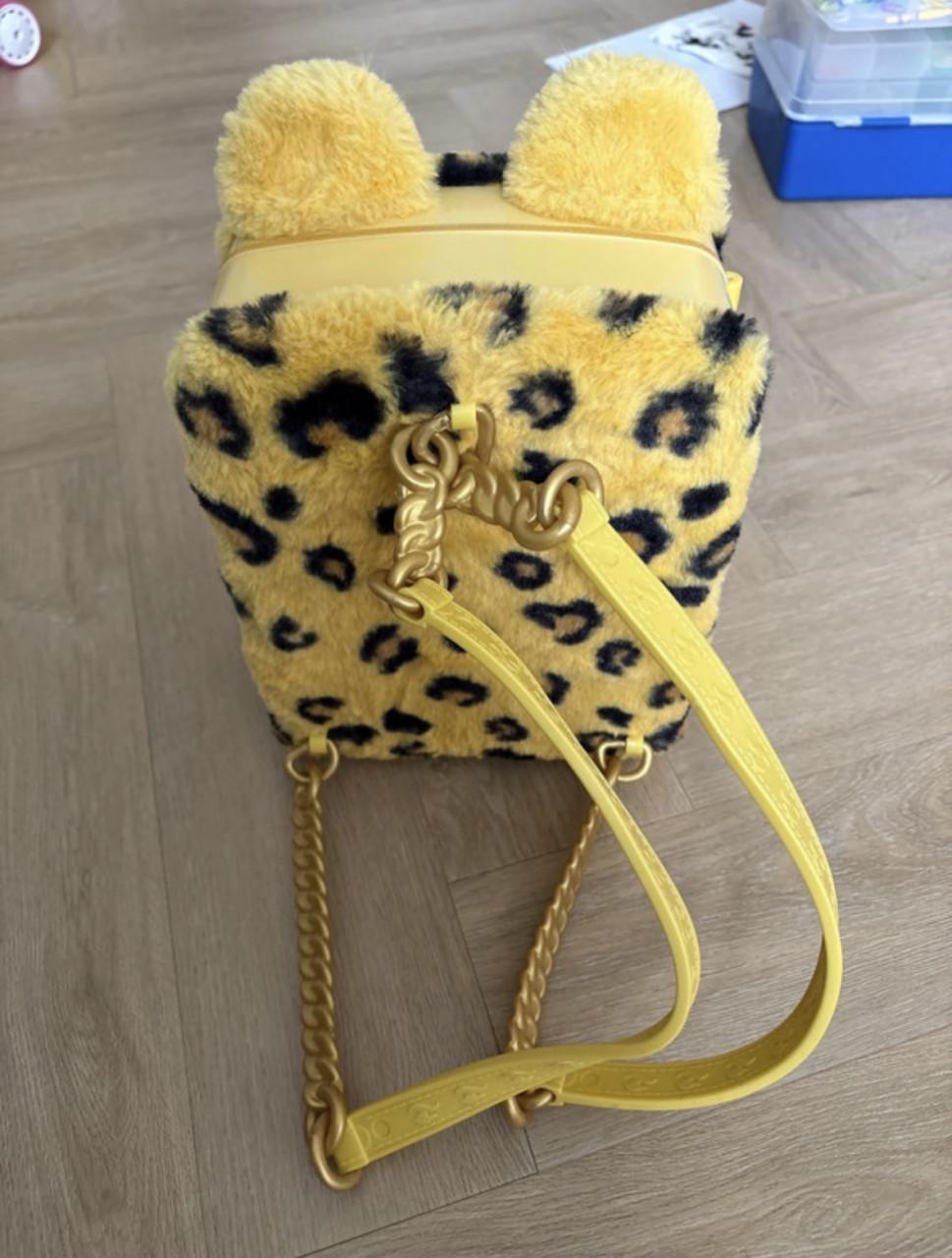NaNaNa suprise koffer met pop