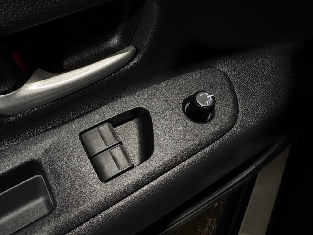 Toyota Aygo x 1.0 vvt-i mt play | camera | apple carplay |