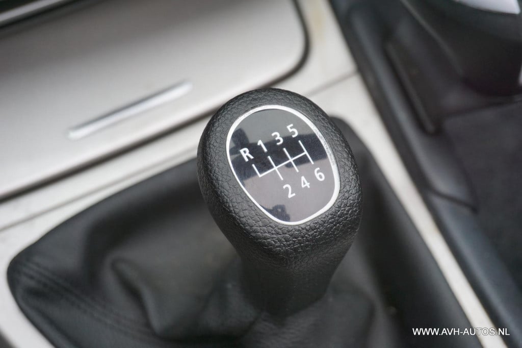 BMW 1 Serie cabrio 118i high executive