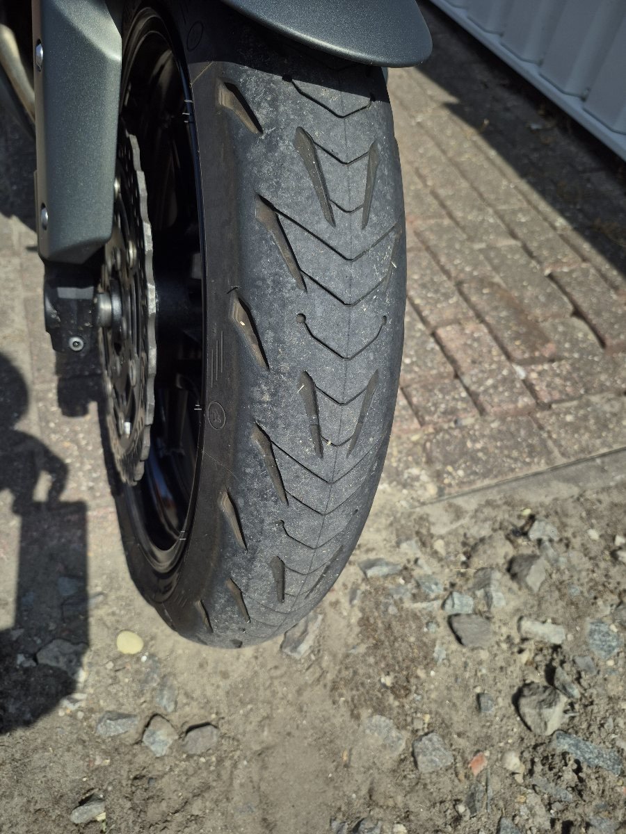 Kawasaki Z800 abs, full options!