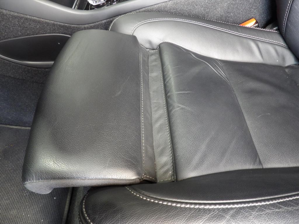 Volvo XC40 t5 plug-in hybrid 262pk aut plus dark