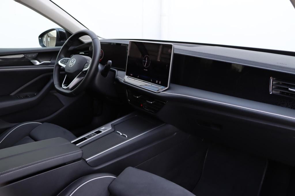 Volkswagen Passat variant 1.5 etsi business 150pk dsg7