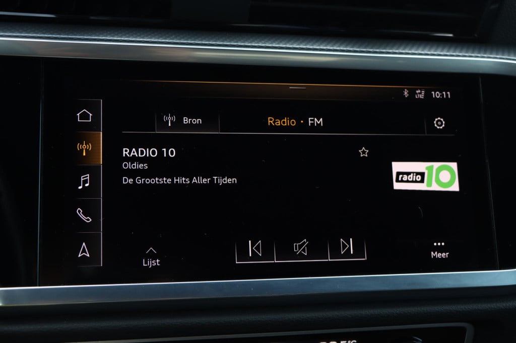 Audi Q3 35 tfsi s line s-tronic
