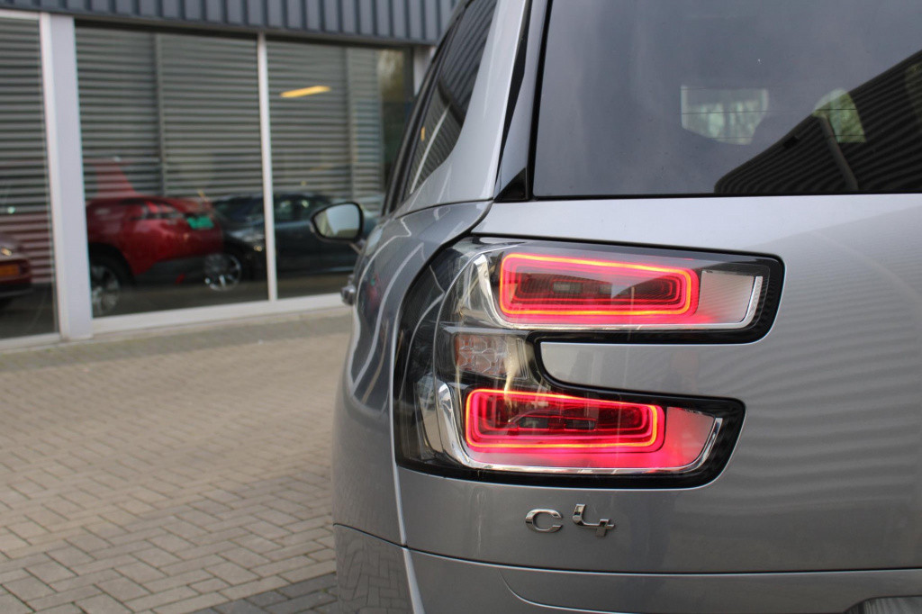 Citroen Grand C4 Picasso 130 pk business 7p. nav/clim/cam