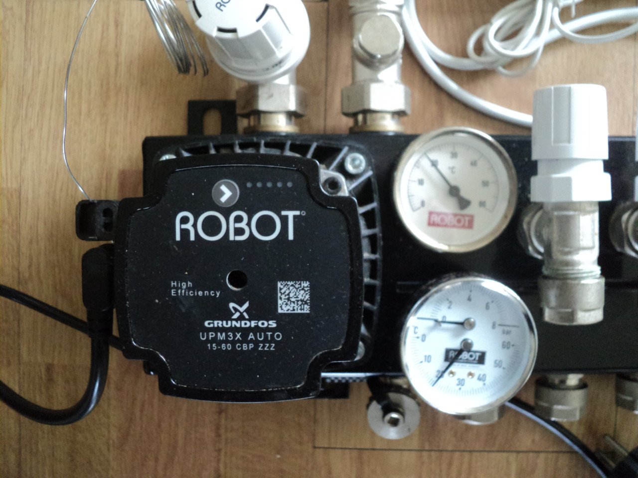 Perfecte 8 groep ROBOT verdeler vloerverwarming ENERGI ZUINIG