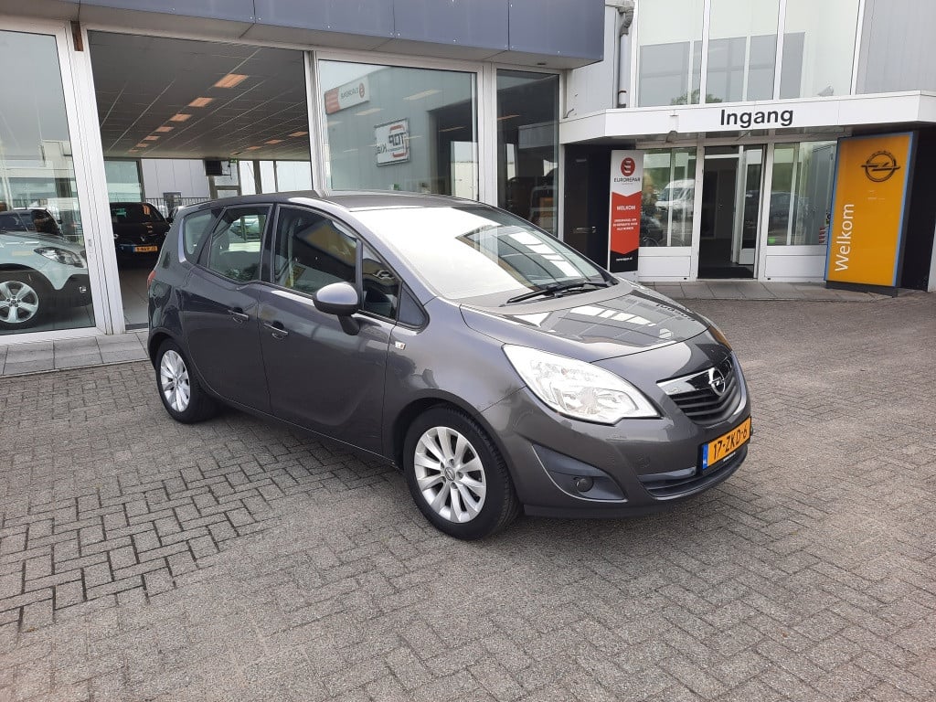 Opel Meriva 1.4 turbo cosmo