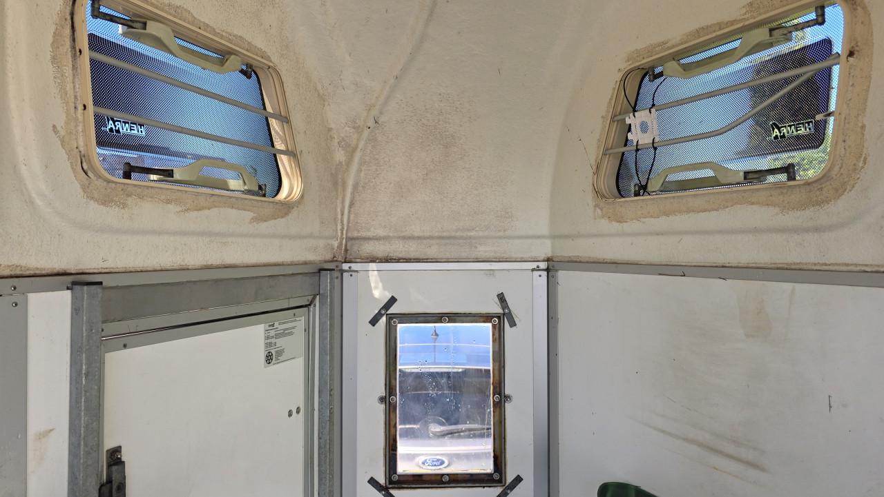 Henra Buffalo 1,5 paards trailer