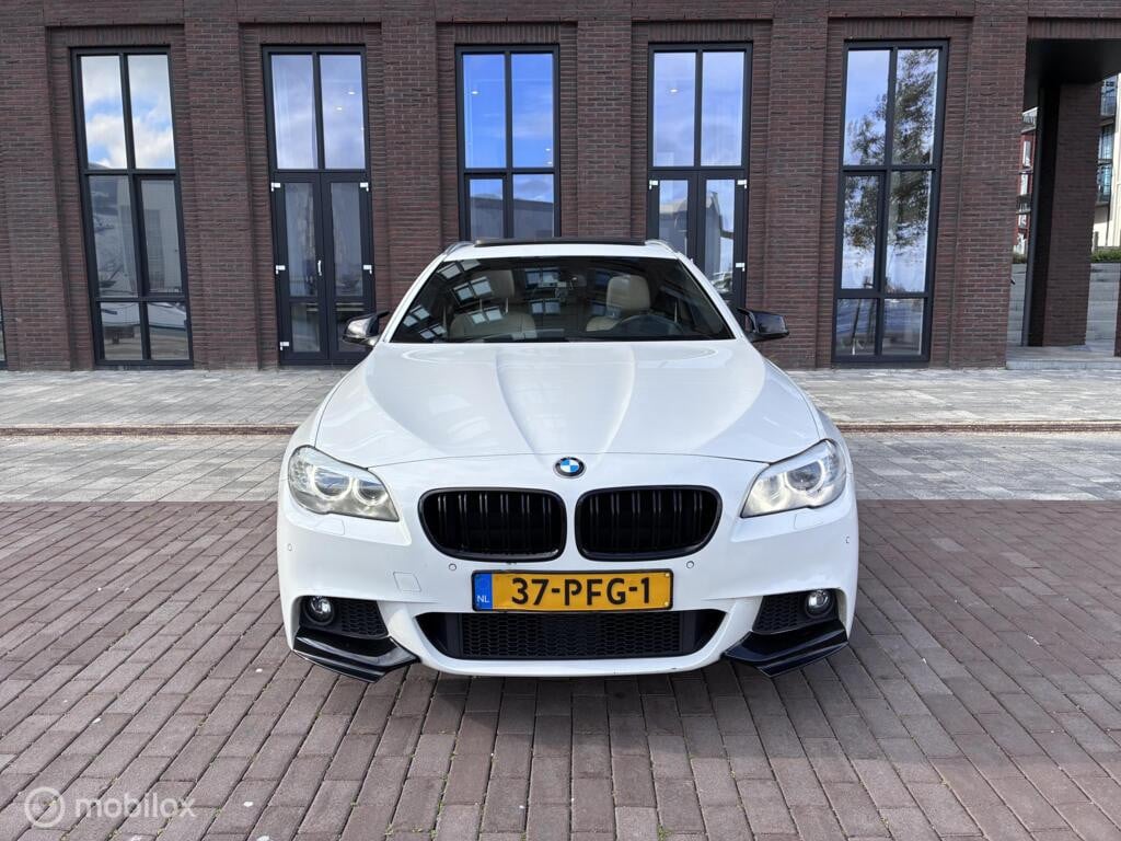 BMW 5 Serie Touring 528i M-Pakket Led Panorama km344.763 Nap BJ2012