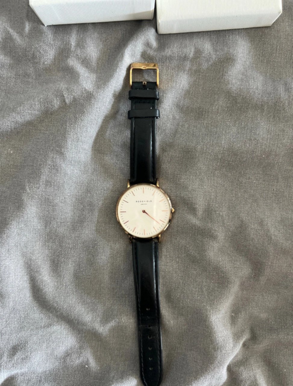 Horloge Rosefield (nieuwe batterij nodig)