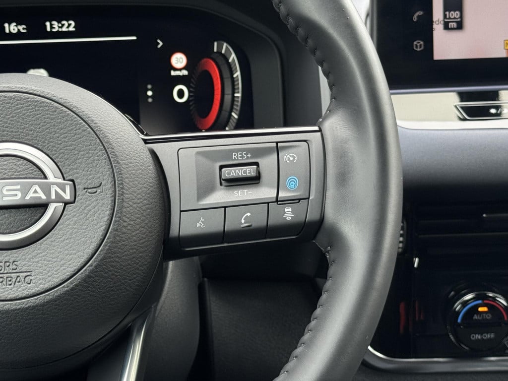 Nissan Qashqai 1.5 e-power tekna design pack | trekhaak | panoramadak | hea