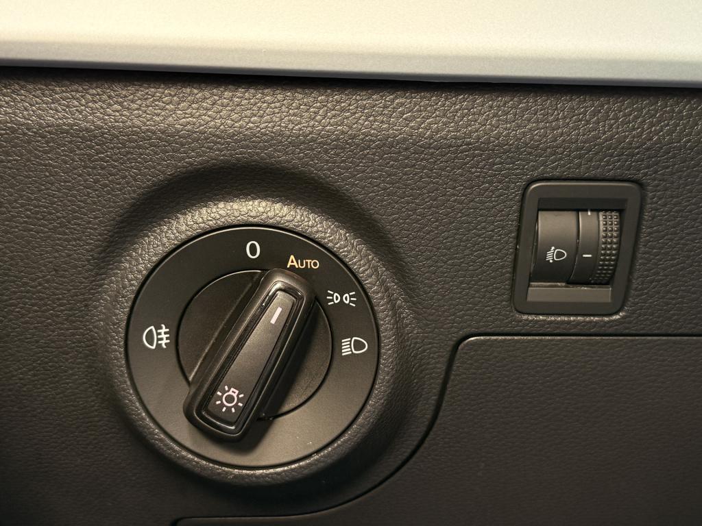 Seat Ibiza 1.0 ecotsi | cruise | stoelverwarming | apple carplay | front/la