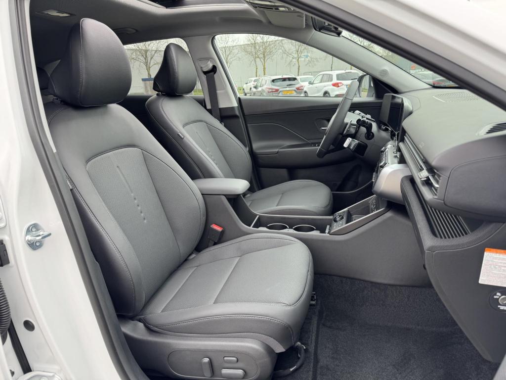 Hyundai Kona 1.6 gdi hev premium sky
