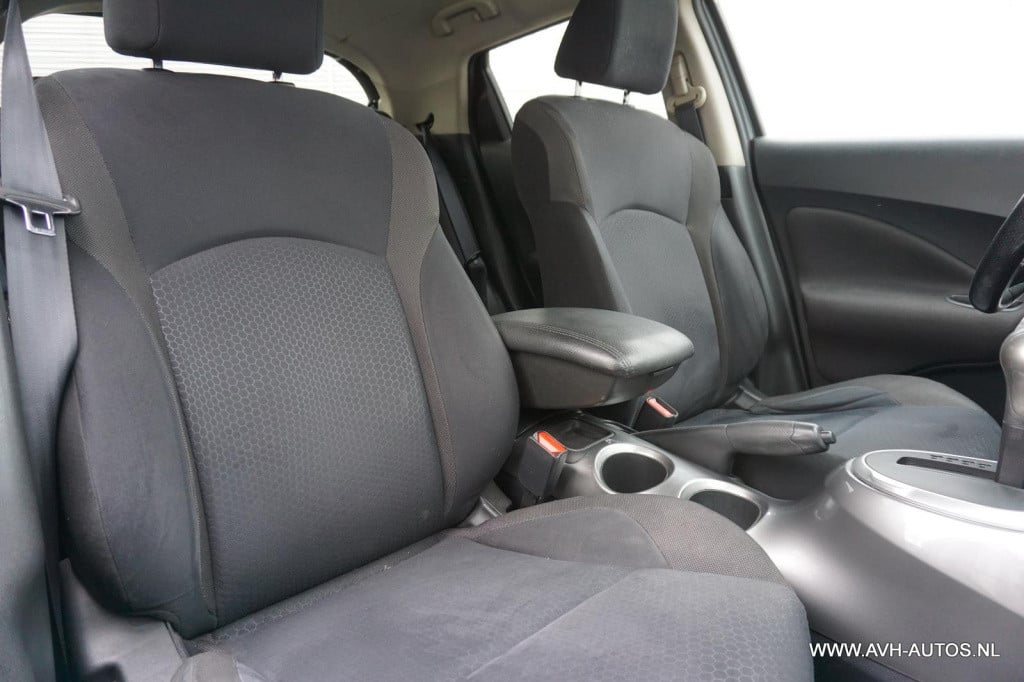 Nissan Juke 1.6 acenta automaat