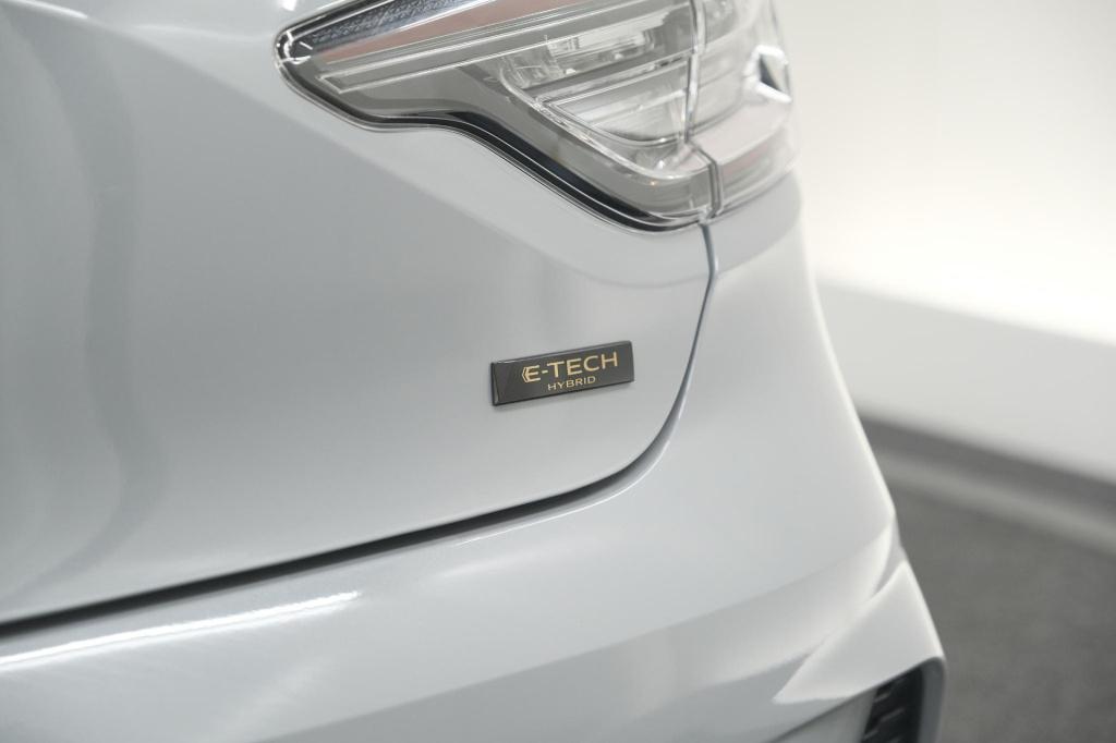 Renault Clio 1.6 e-tech full hybrid 145 techno | 360 camera | adaptieve cru