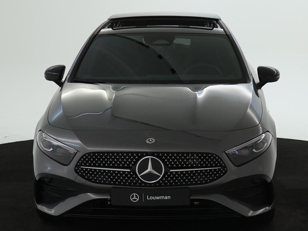 Mercedes-Benz A-Klasse 250 e business solution amg | nightpakket | parkeerp