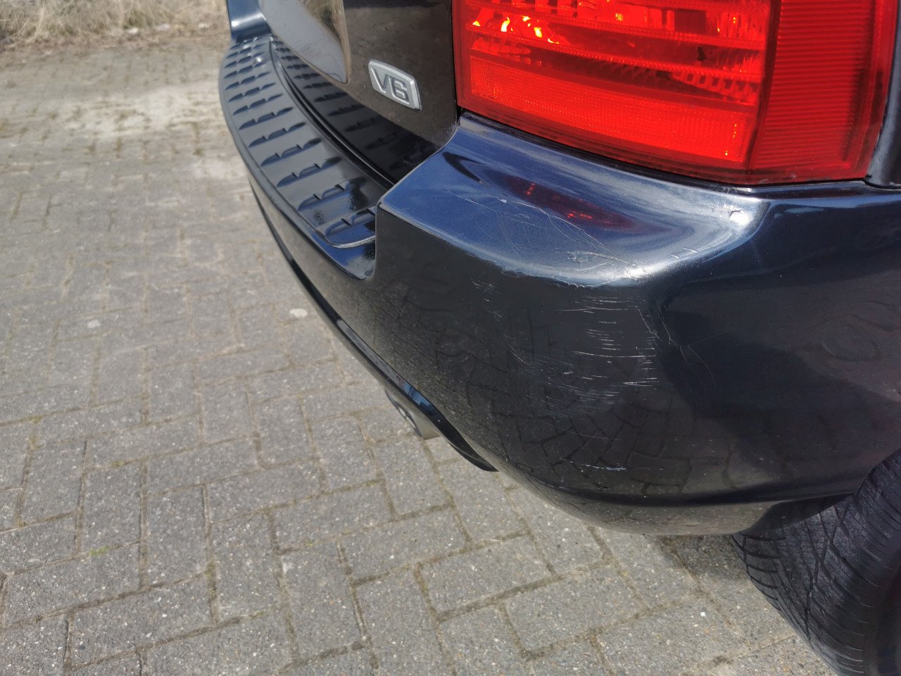 Mooie Kia Sportage 2.7 V6 4WD automaat (bieden vanaf 2800)