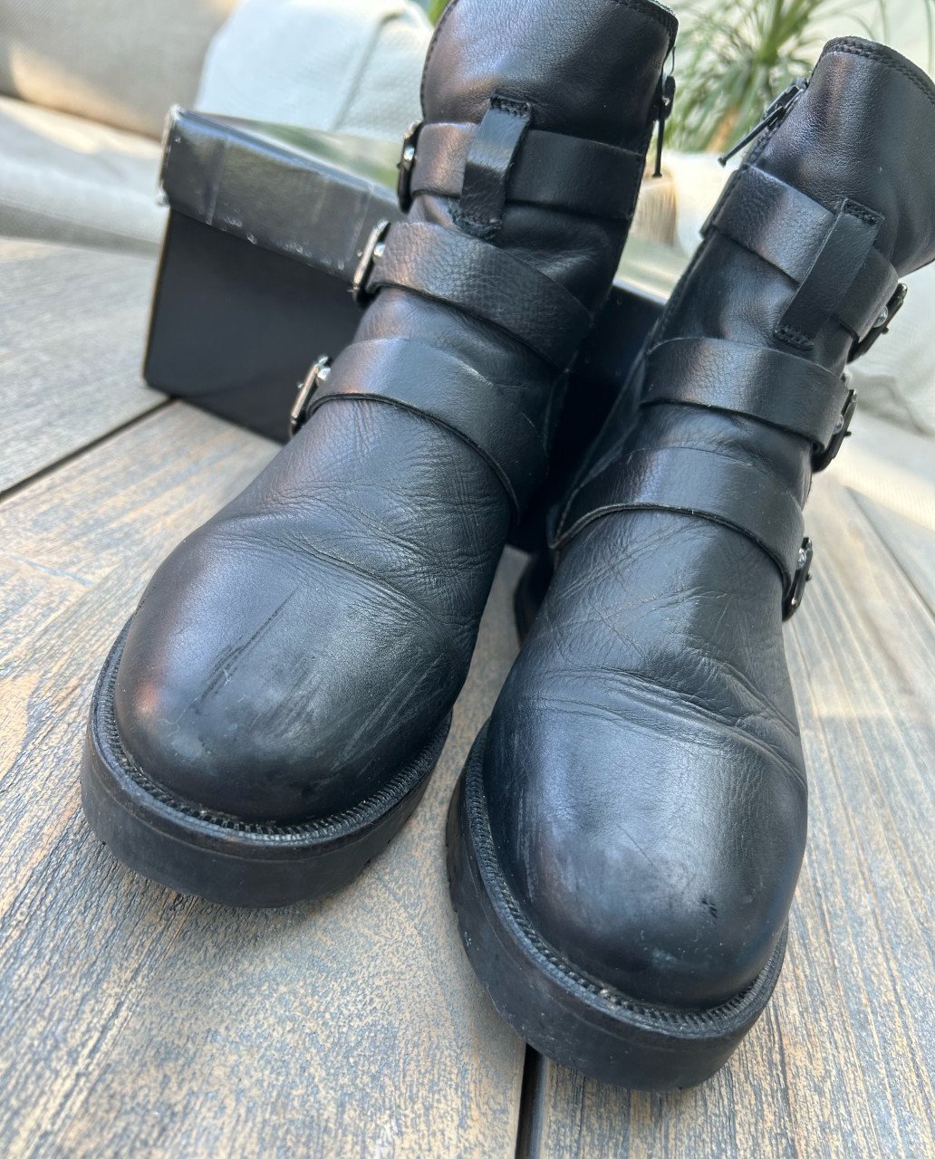 Zwarte bikerboot Omoda echt leer