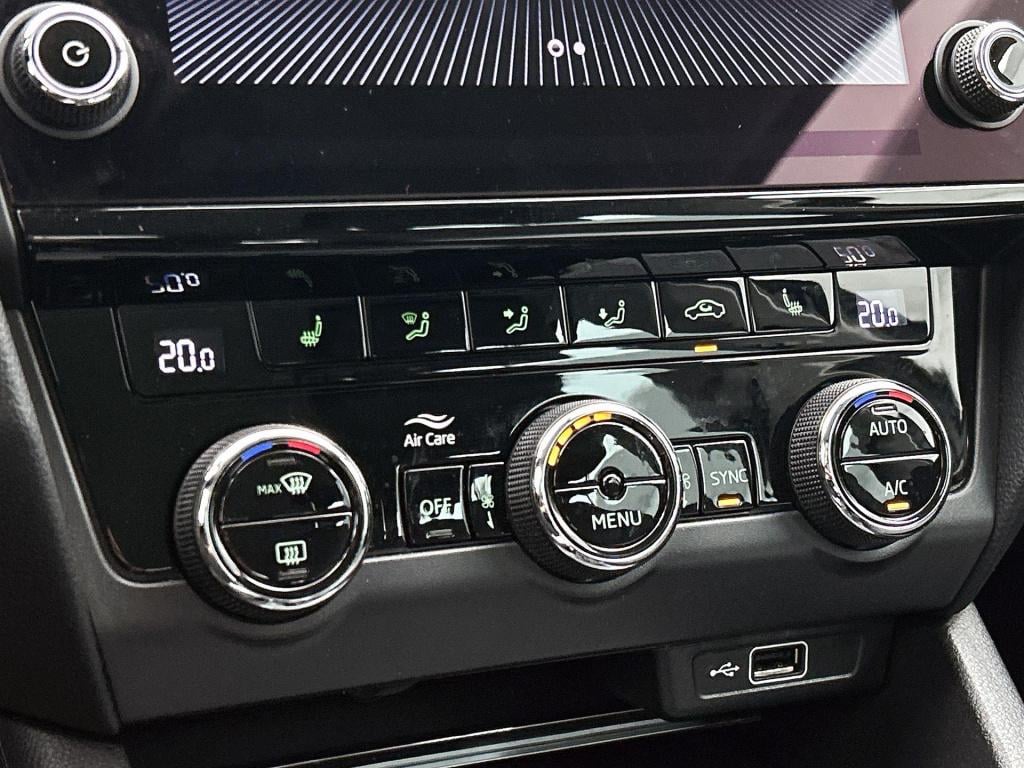 Skoda Octavia combi 1.0 tsi greentech clever edition | automaat | apple car