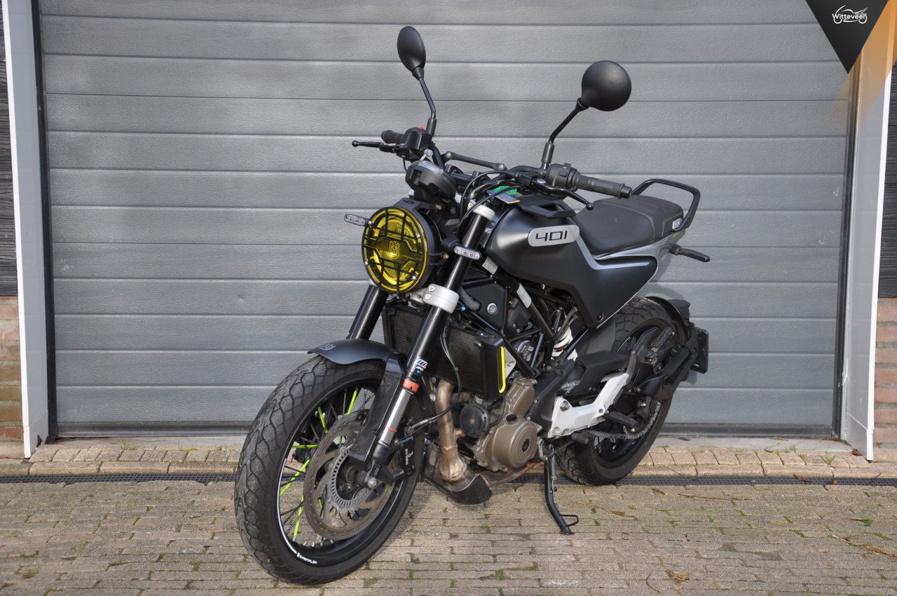 Husqvarna Svartpilen 401 A2 rijbewijs 32KW