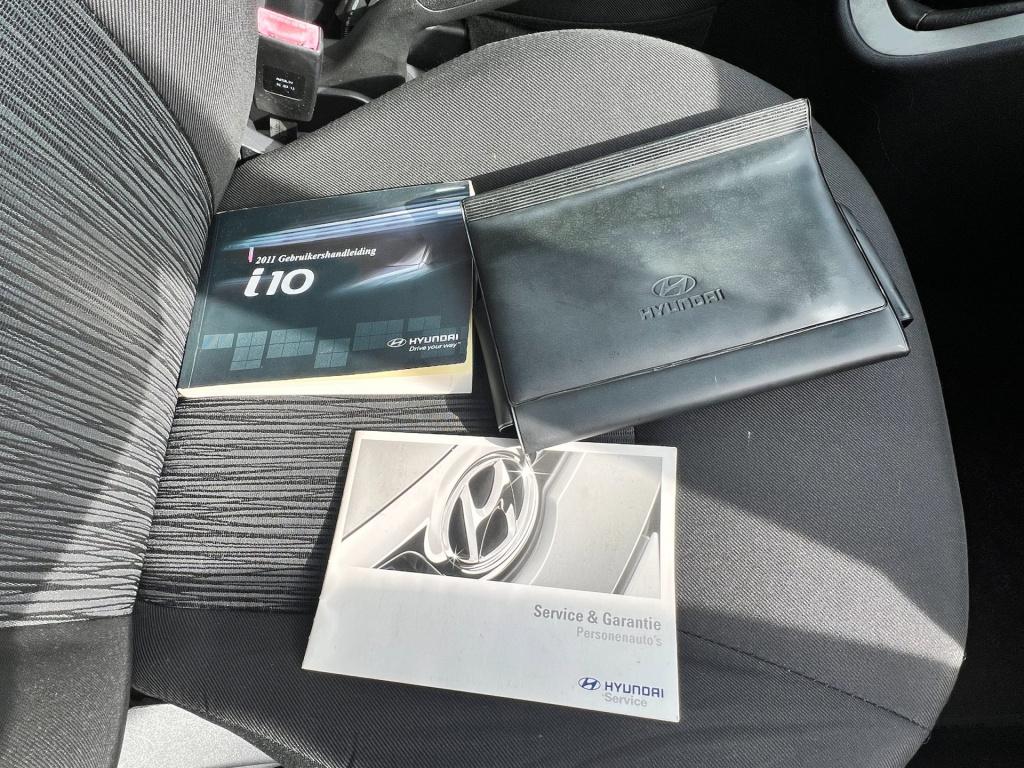 Hyundai I 10 1.2 i-motion cool, airco enz..