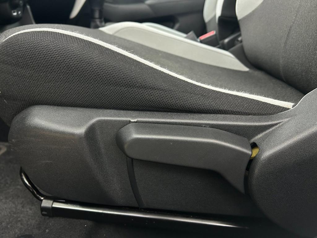 Toyota Aygo occasion 1.0 vvt-i x-play | wit | tweedehands toyota aygo | air