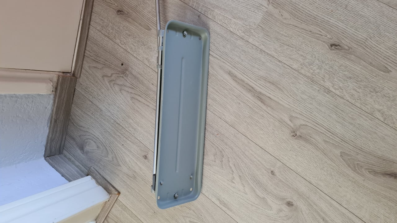 Tegelsnijder in goed staat-een keer gebruikt