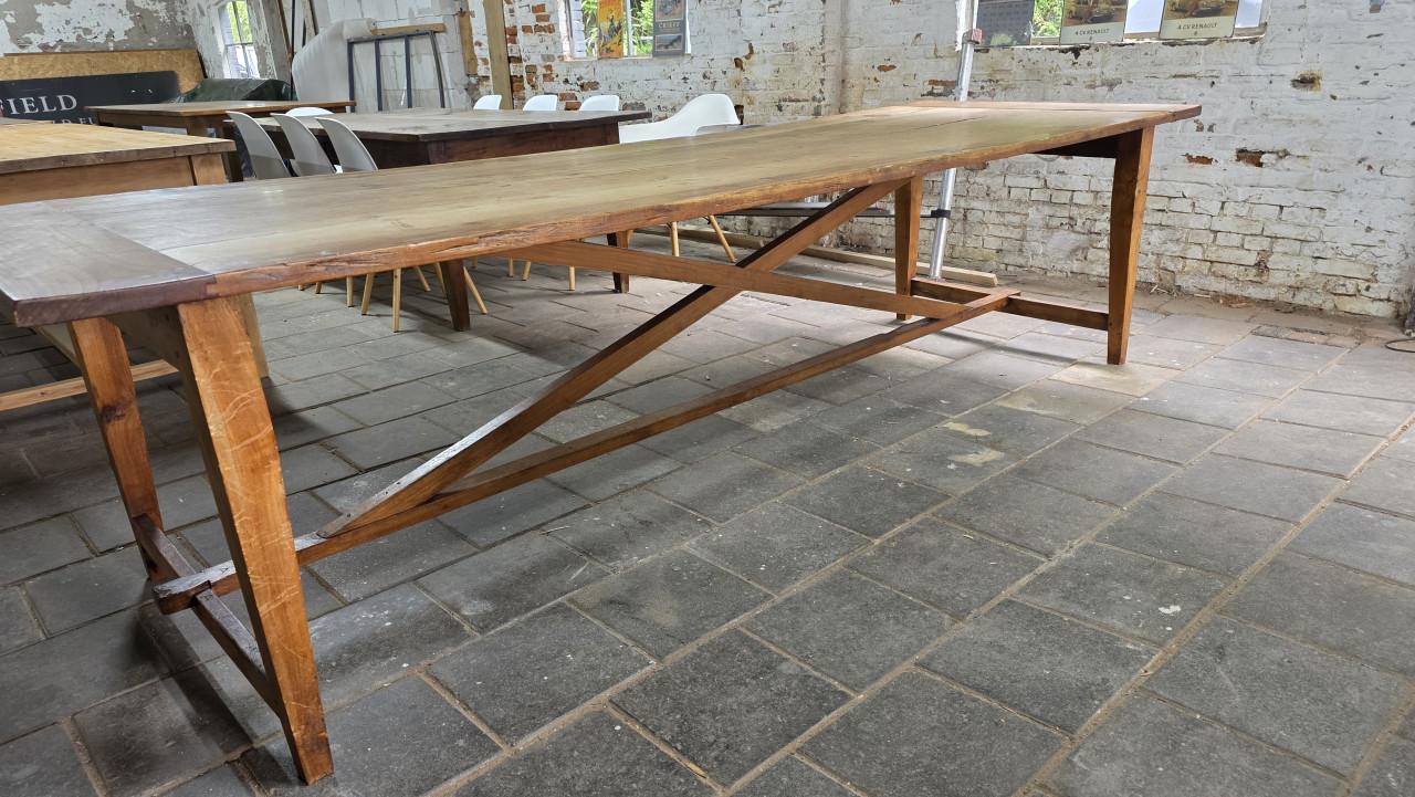 300 cm lange oude boerentafel/ kloostertafel