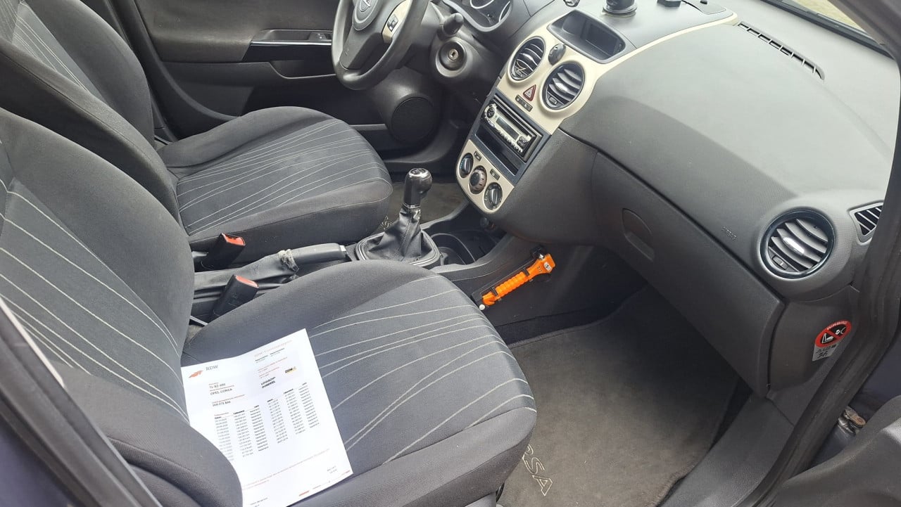 Opel Corsa 1.4-16V Enjoy 5deurs bj:2007 airco apk 9-2026
