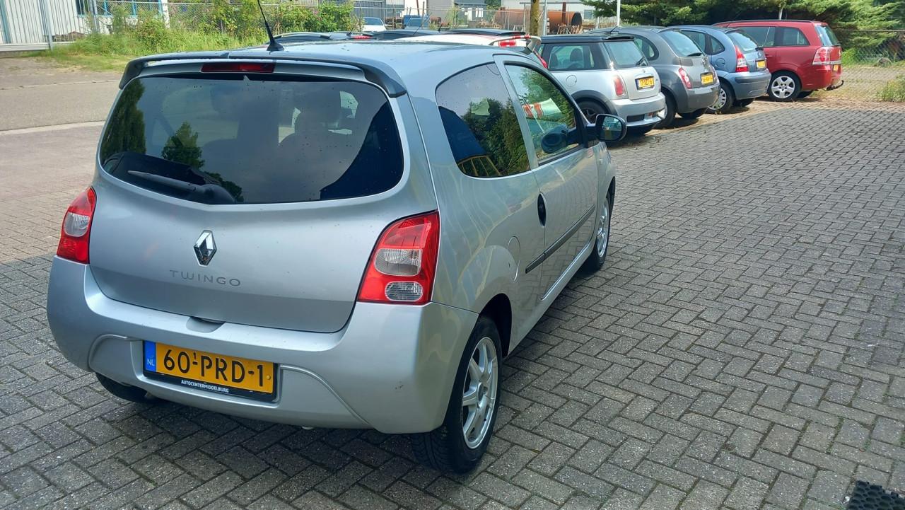 Renault TWINGO 1.2 16v Collection bj:2011 airco apk 2026 !!