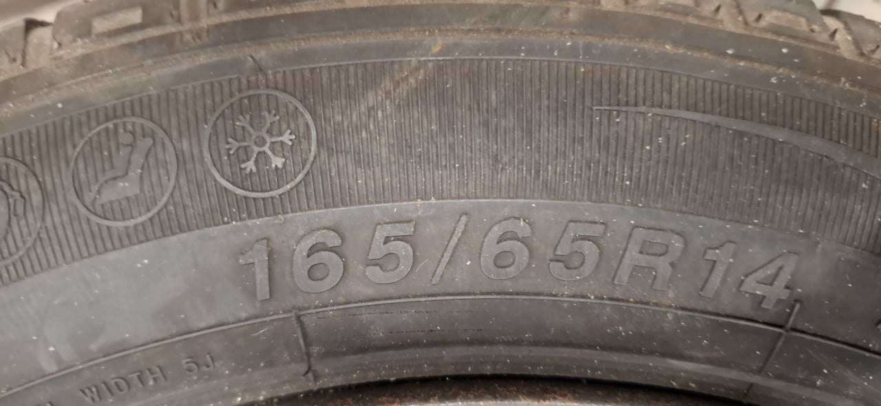 Winterbanden 165/65R14