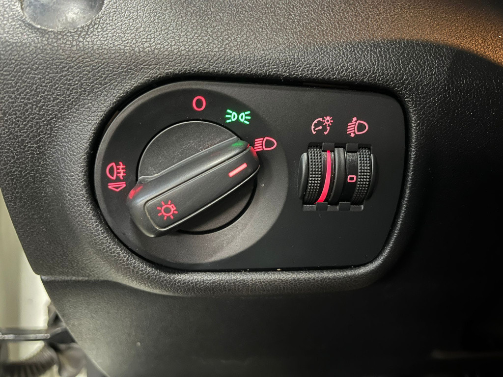 Audi A1 1.2 tfsi attraction pro line business