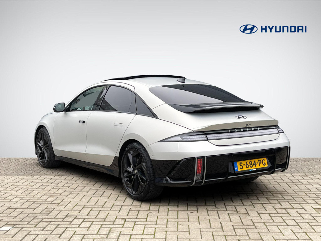 Hyundai Ioniq 6 first edition awd 77.4 kwh hyundai ioniq 6 first edition aw