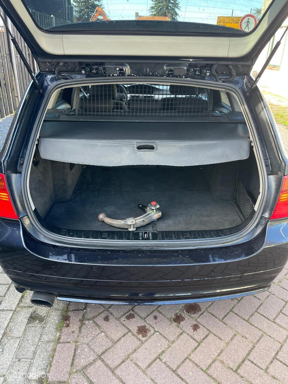 BMW 3-serie touring 318i executive