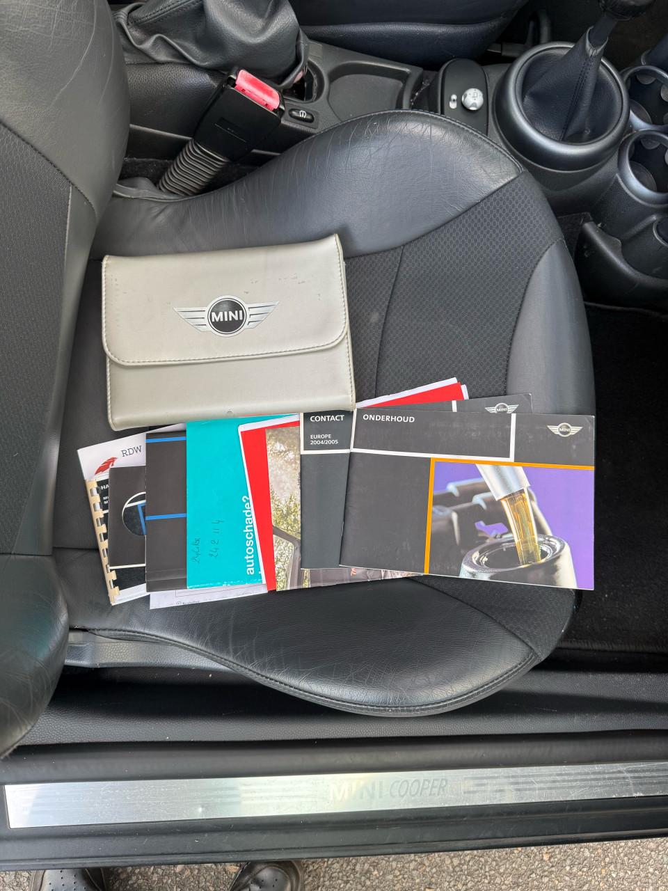 Mini cooper 1.6 PANO/CRUISE/NWAPK