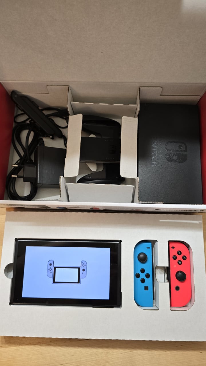 Nintendo Switch Game console