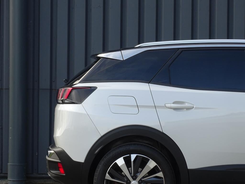 Peugeot 3008 1.2 puretech blue lease executive automaat | camera | apple ca