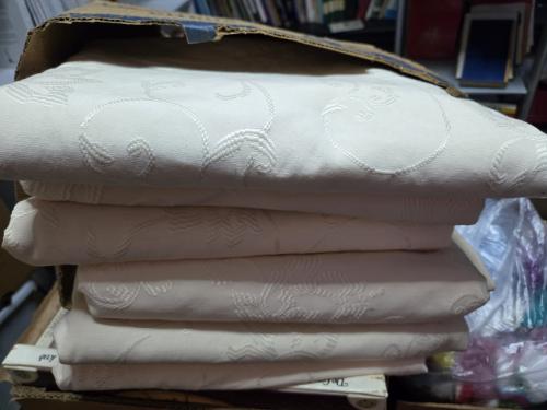 Gordijnen 6 delen 240cm Breed ongeplooid - 250 cm Hoog per deel.