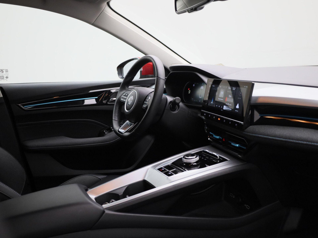 MG 5 standard range luxury 50 kwh | navigatie | leder | apple carplay / and