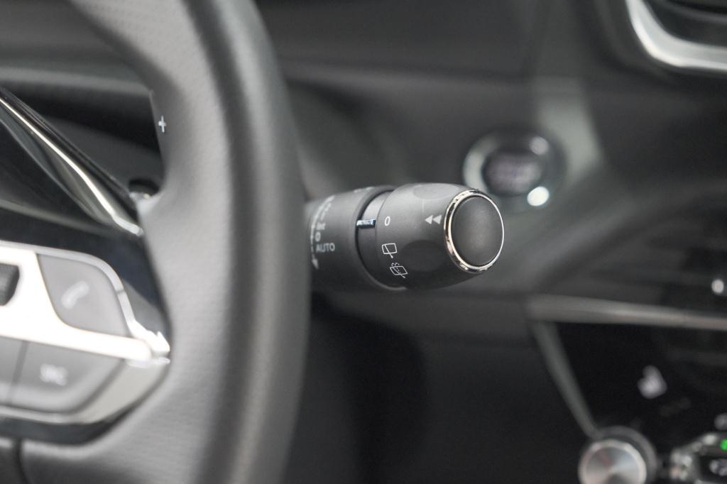 Peugeot 2008 puretech 130 eat8 gt | 360 camera | stoelmassage | adaptieve c