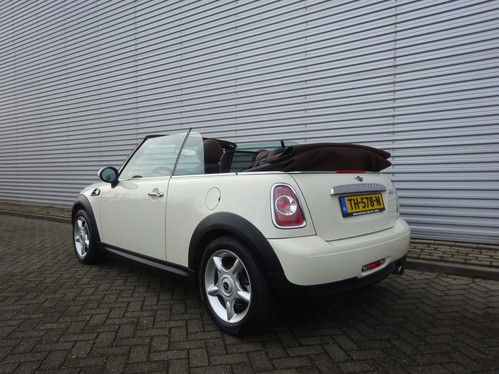 Mini Cooper Cabrio mini 1.6 pepper airco / stoelverw. / elektr. ramen / cru