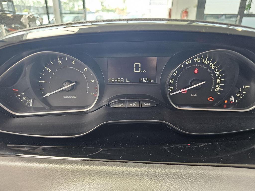 Peugeot 208 1.2 puretech like