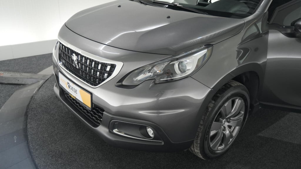 Peugeot 2008 puretech 82 signature | camera | apple carplay | parkeersensor