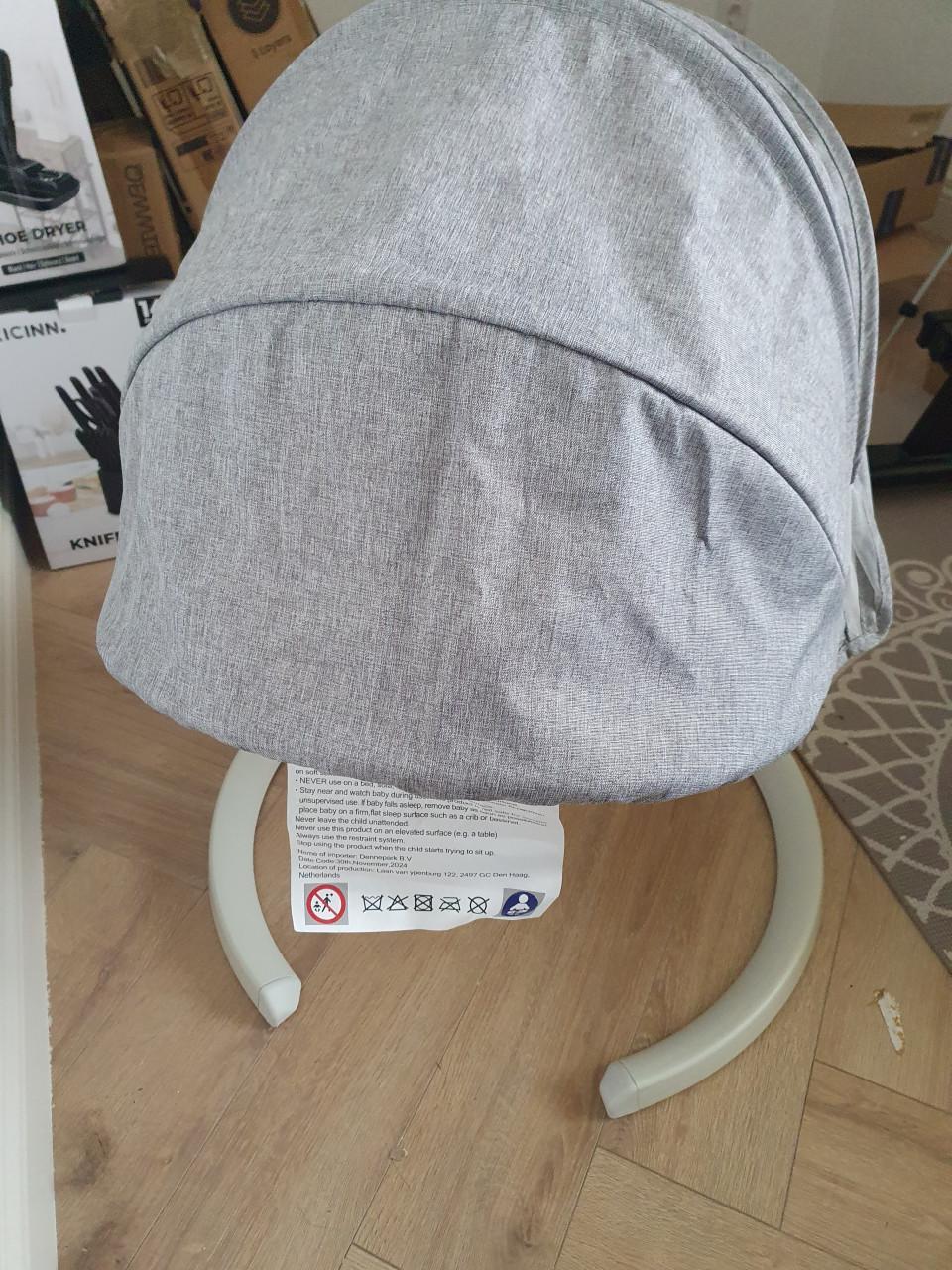 Oemmie elektrische baby wipstoel | muziek | gebruikt