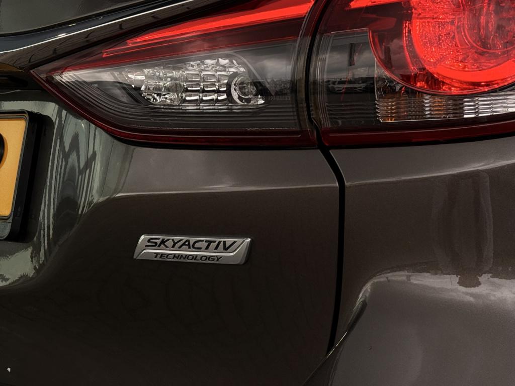 Mazda 6 sportbreak 2.0 skyactiv-g 165 business comfort | leder | acc | head