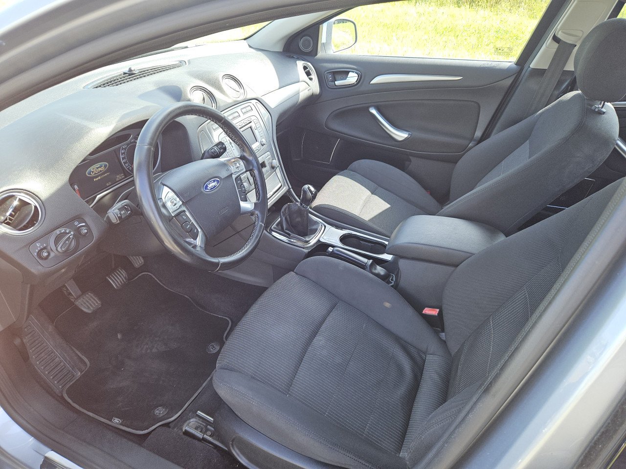 FORD MONDEO 2010 2.0i 16v Benzine